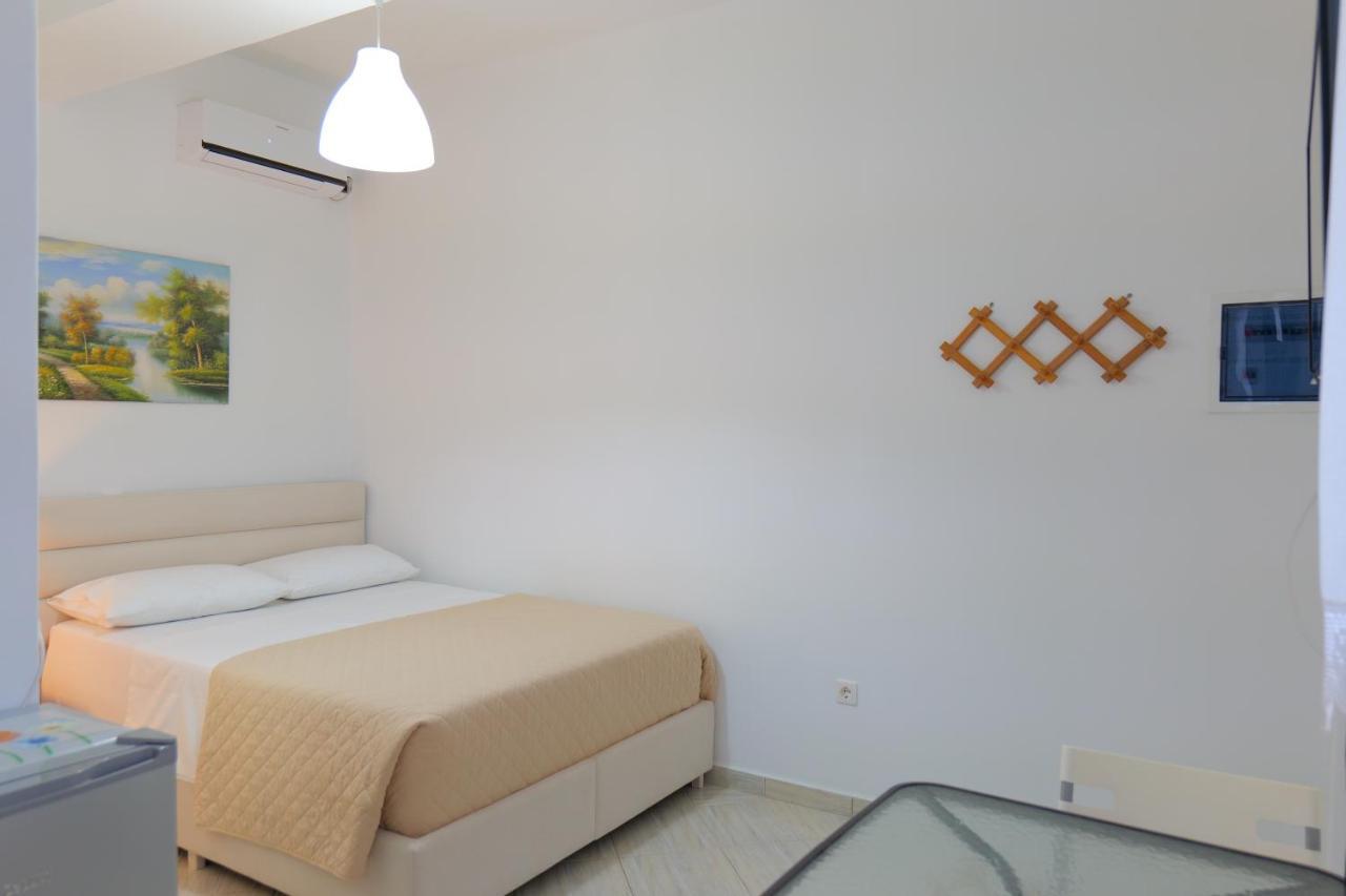 Sunset Villas Qeparo Exterior photo